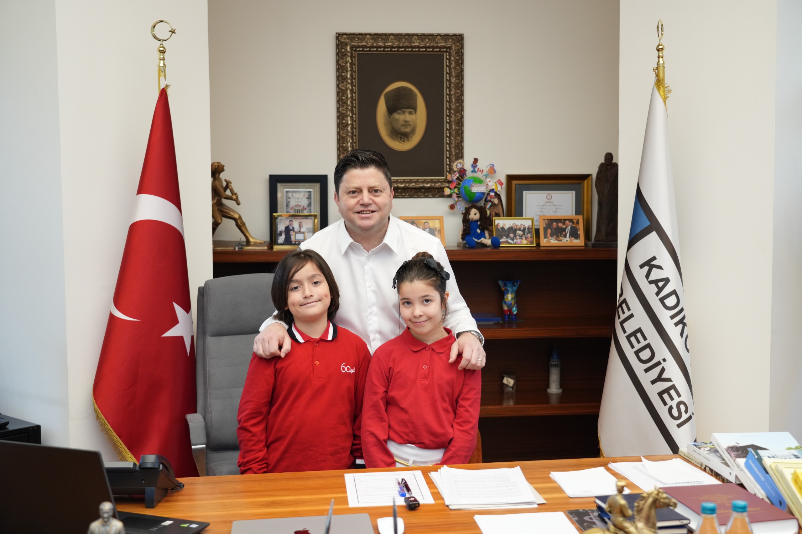 Başkanlık koltuğu çocuklara emanet
